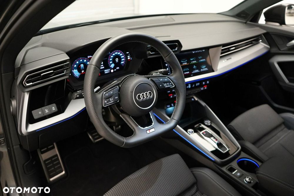 Audi A3 Sportback - 16