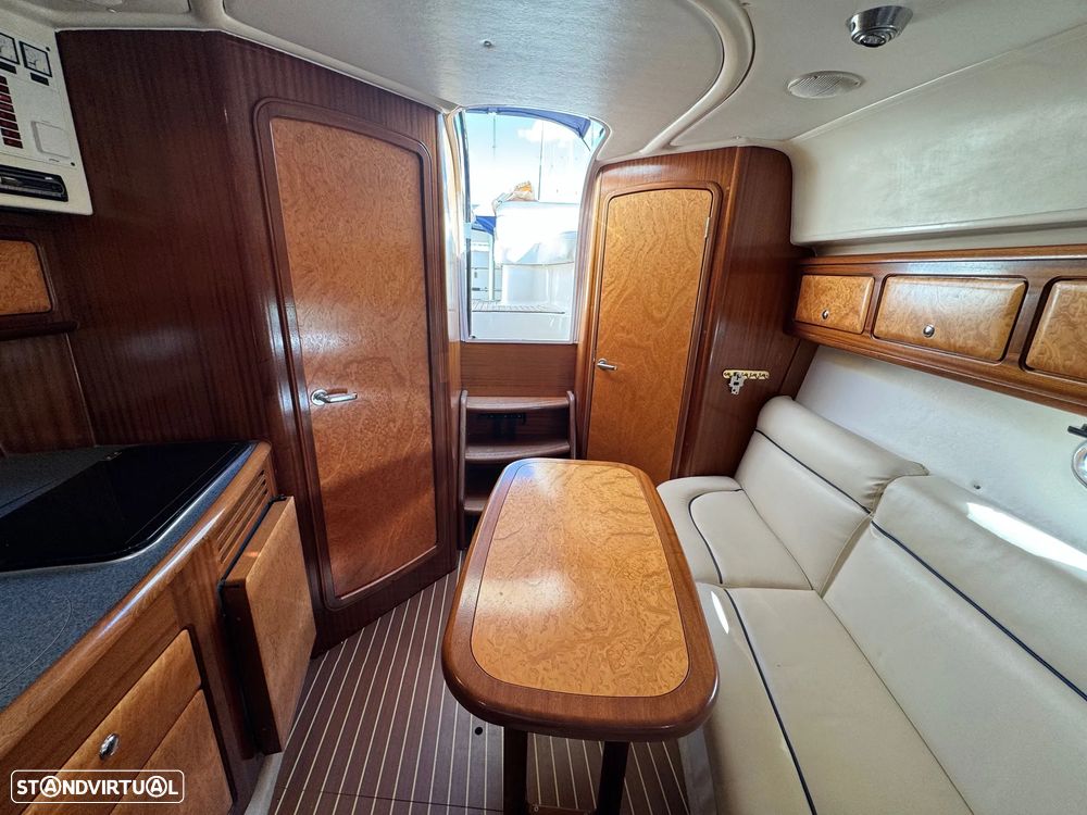 Bavaria Motor Boats 300 Sport - 16