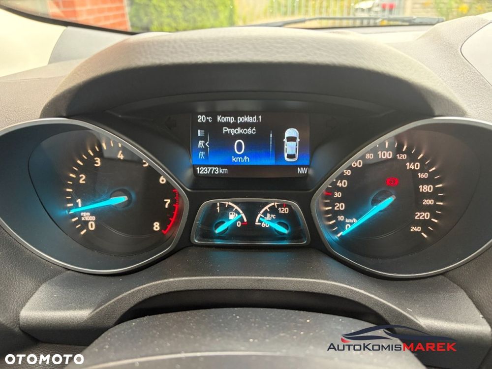 Ford Kuga 1.5 EcoBoost 2x4 Trend - 9