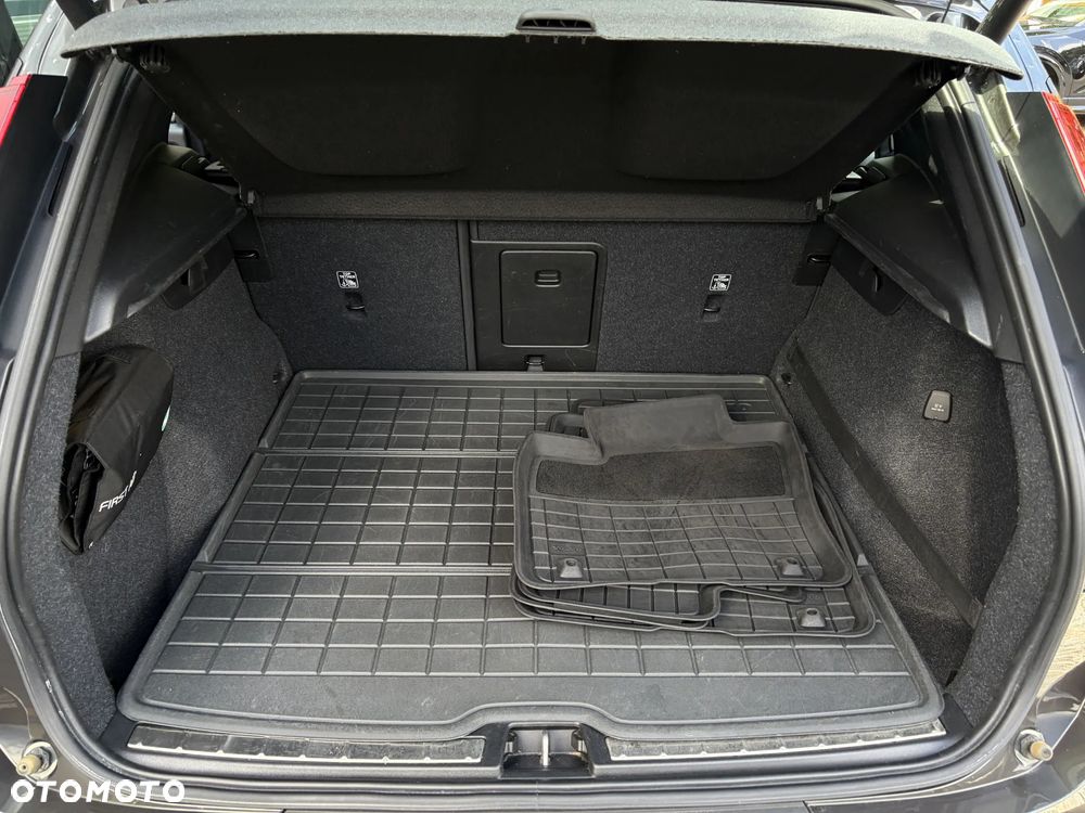 Volvo XC 40 D3 SCR Inscription - 34