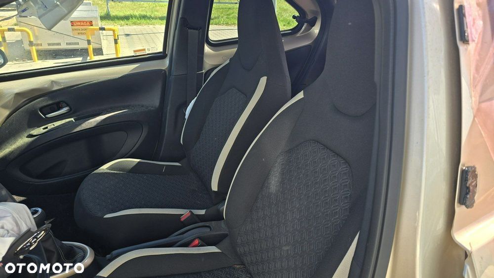 Toyota Aygo X - 8