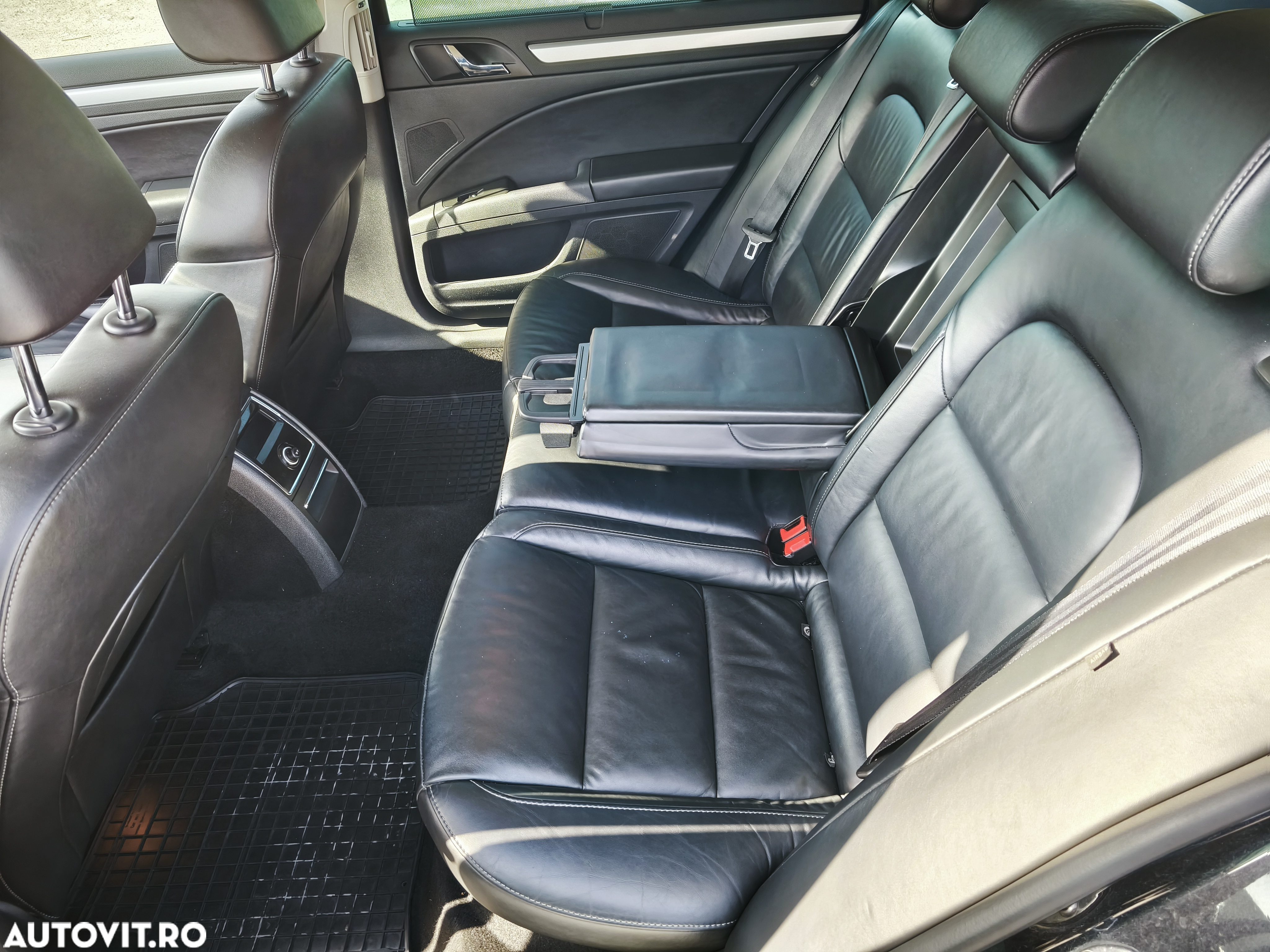Skoda Superb 2.0 TDI Ambition - 11