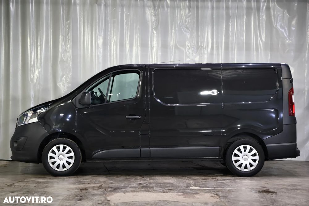 Opel Vivaro - 40