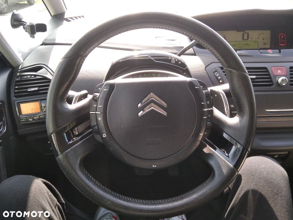 Citroën C4 Grand Picasso 1.6 HDi FAP EGS6 Exclusive - 9