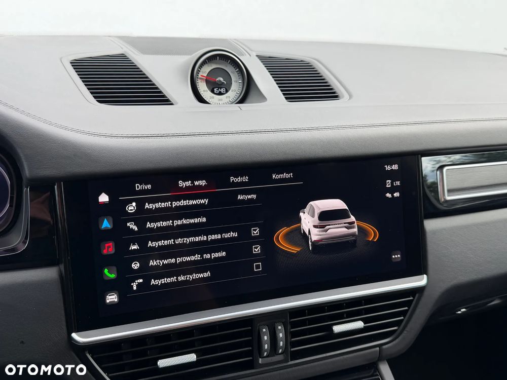 Porsche Cayenne - 19