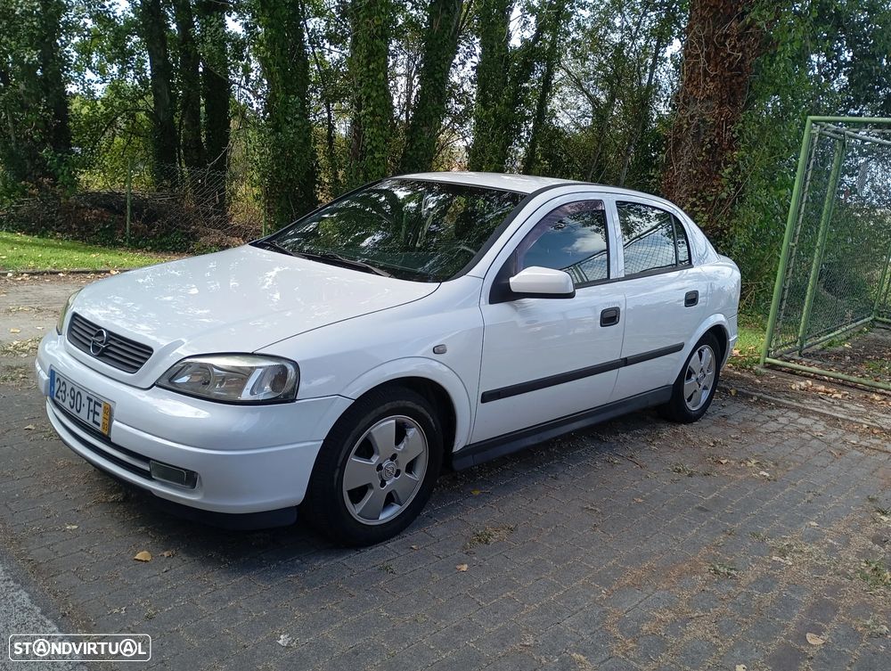 Opel Astra 1.7 DTi Club - 2