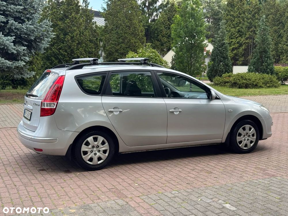 Hyundai i30 1.6 Comfort - 15