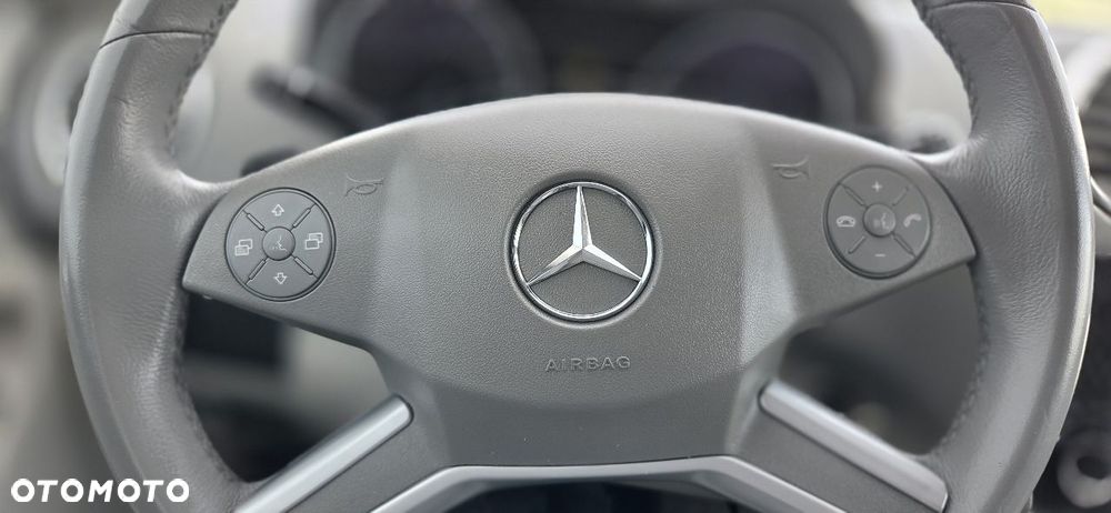 Mercedes-Benz ML 320 CDI 4Matic 7G-TRONIC DPF Edition 10 - 28