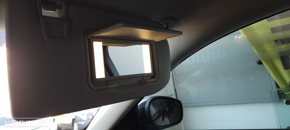 Ford Mustang Mach-E Alargada - 54