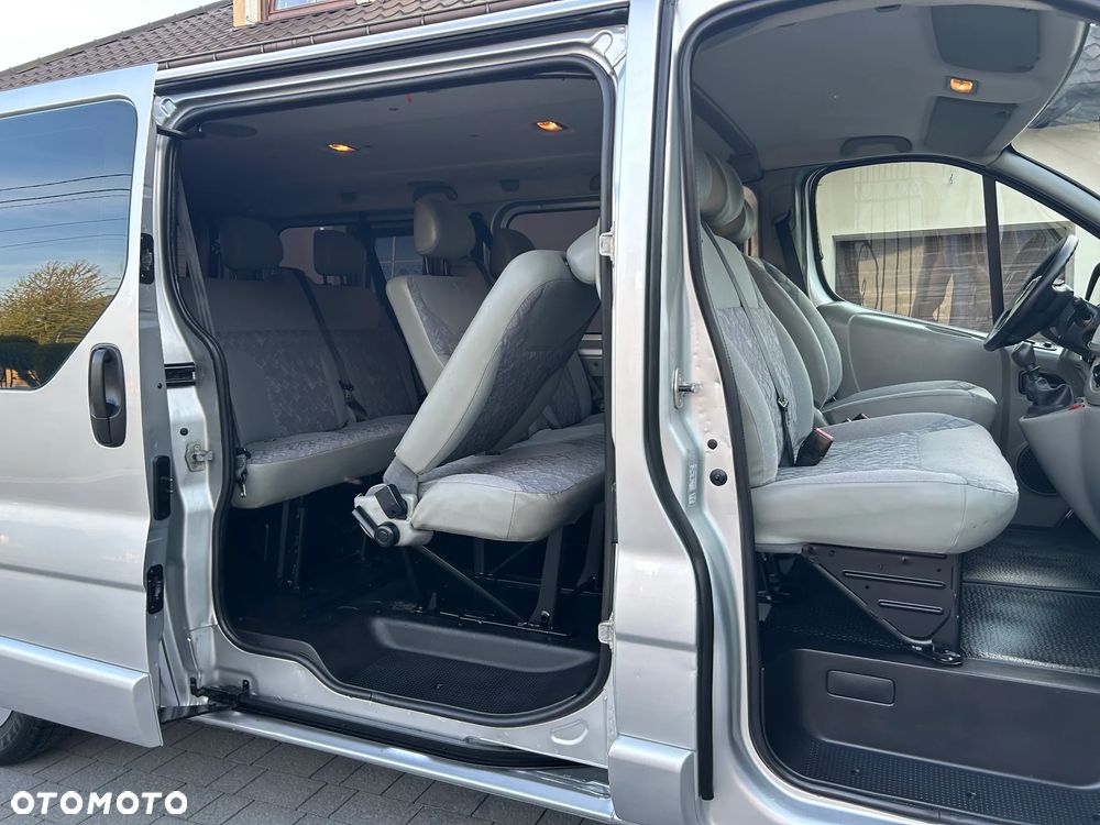Opel Vivaro L2H1 - 12