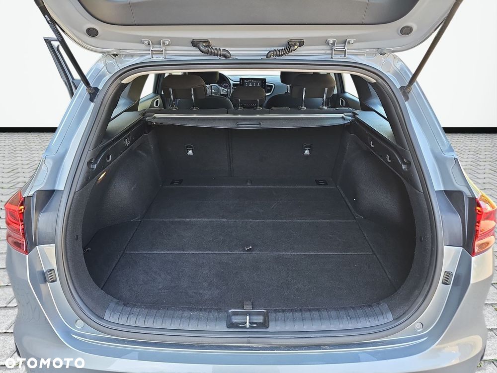Kia Ceed 1.5 T-GDI M - 31