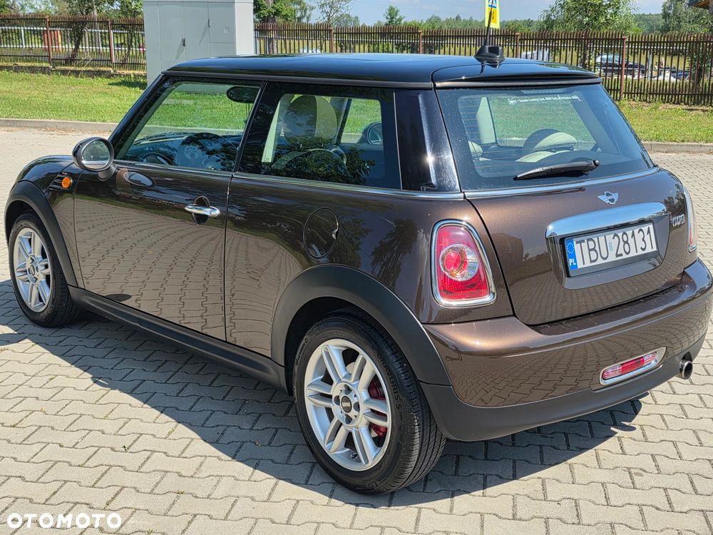 MINI Cooper Standard - 3
