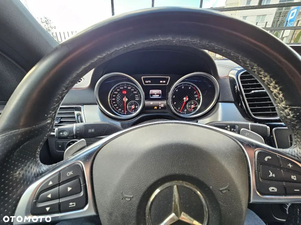 Mercedes-Benz GLE 450 AMG 4-Matic - 6
