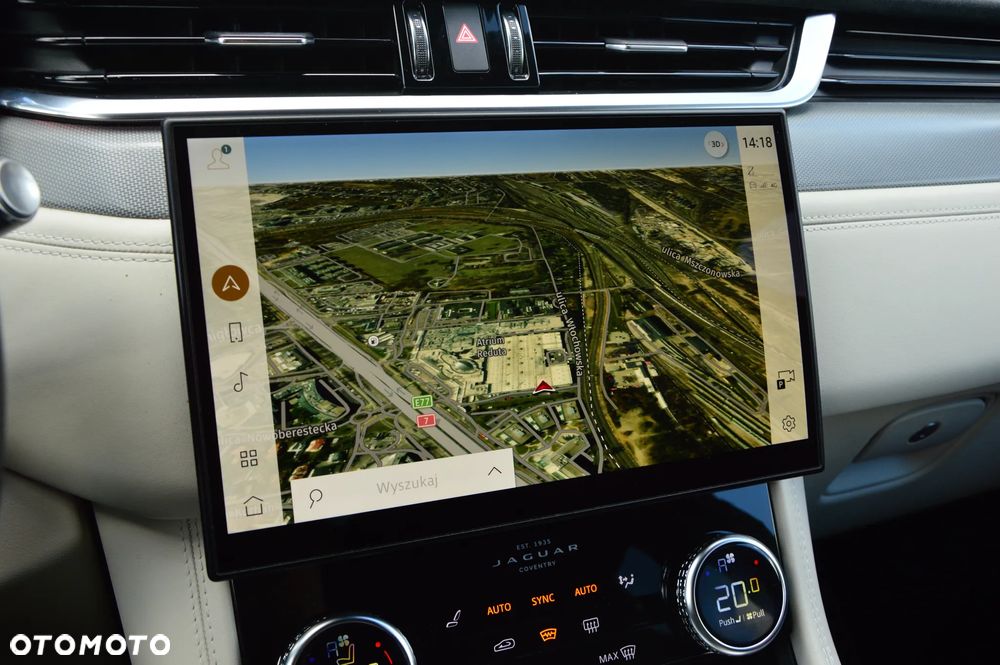 Jaguar F-Pace 5.0 V8 P550 AWD SVR - 29