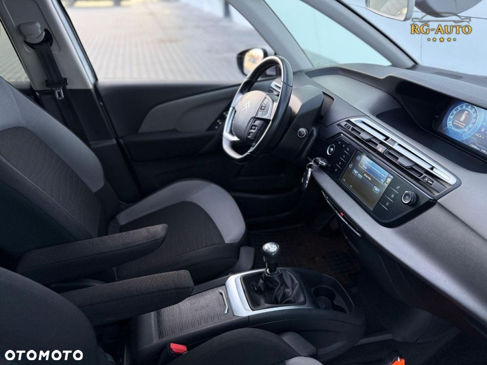 Citroën C4 Grand Picasso - 26