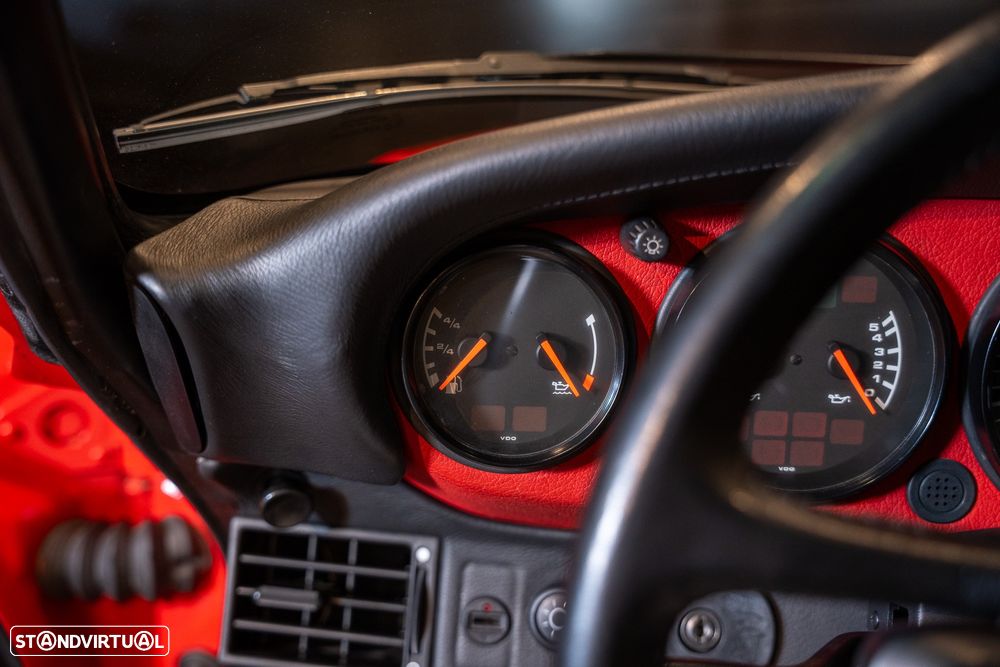 Porsche 911 (964) - 22