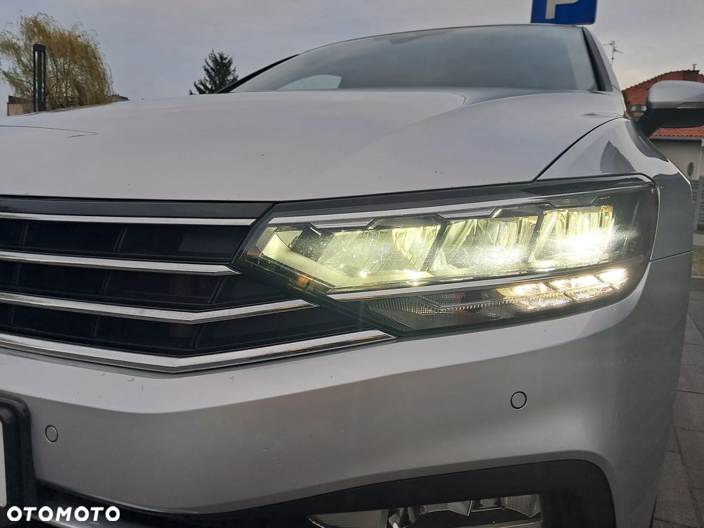 Volkswagen Passat 1.5 TSI EVO Essence DSG - 23