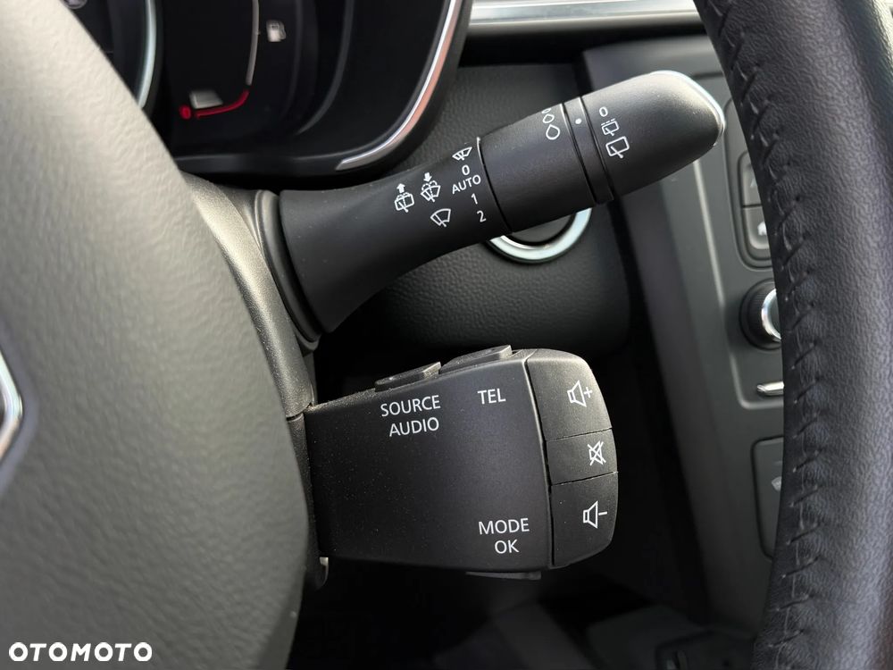 Renault Kadjar 1.2 Energy TCe Limited EDC - 23