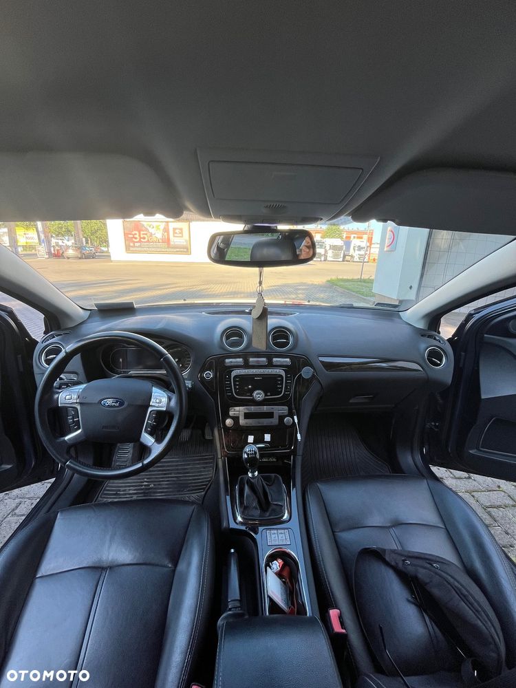 Ford Mondeo 2.0 TDCi Ghia - 7