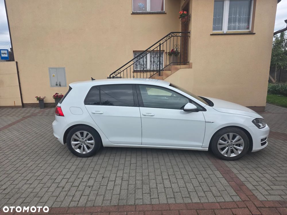 Volkswagen Golf 1.6 TDI BlueMotion Trendline - 3