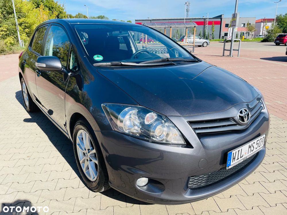 Toyota Auris 1.6 Executive - 7