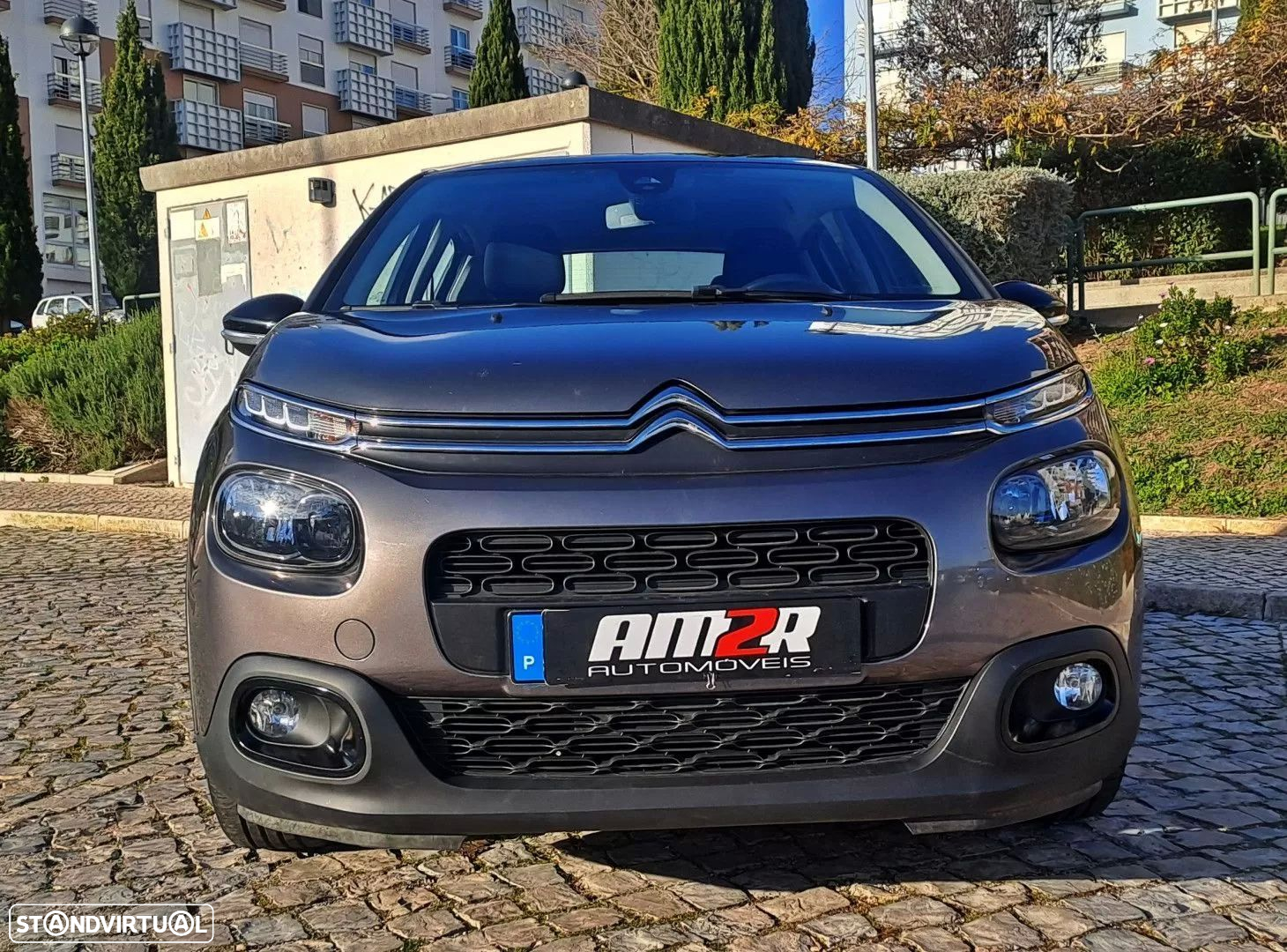 Citroën C3 1.2 PureTech Shine - 2
