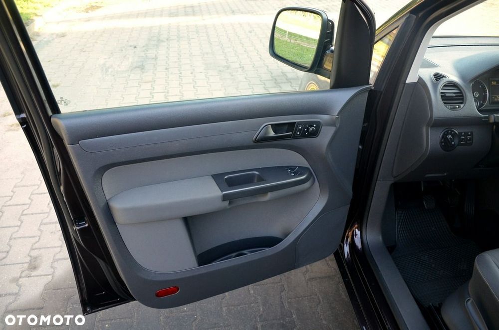 Volkswagen Caddy - 14