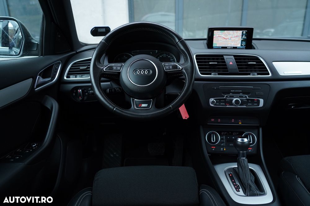 Audi Q3 2.0 TDI Quattro Stronic Design - 11