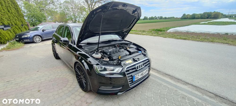 Audi A3 Sportback 2.0 TDI Quattro Attraction - 23