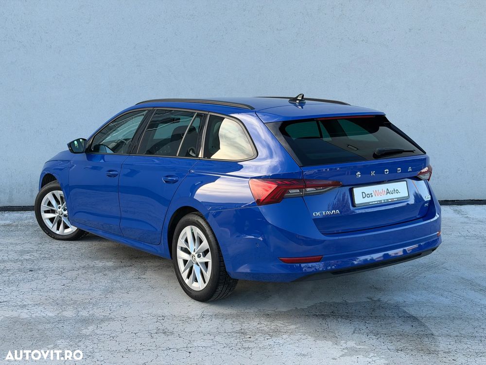 Skoda Octavia Combi 2.0 TSI DSG 4x4 Style - 4