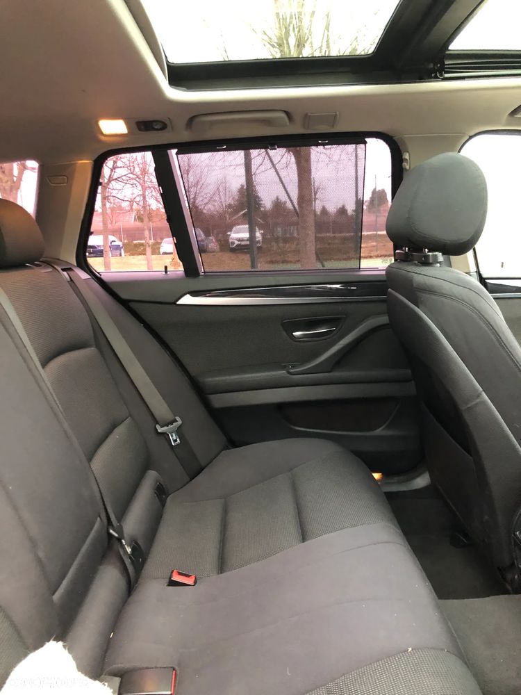 BMW Seria 5 - 29