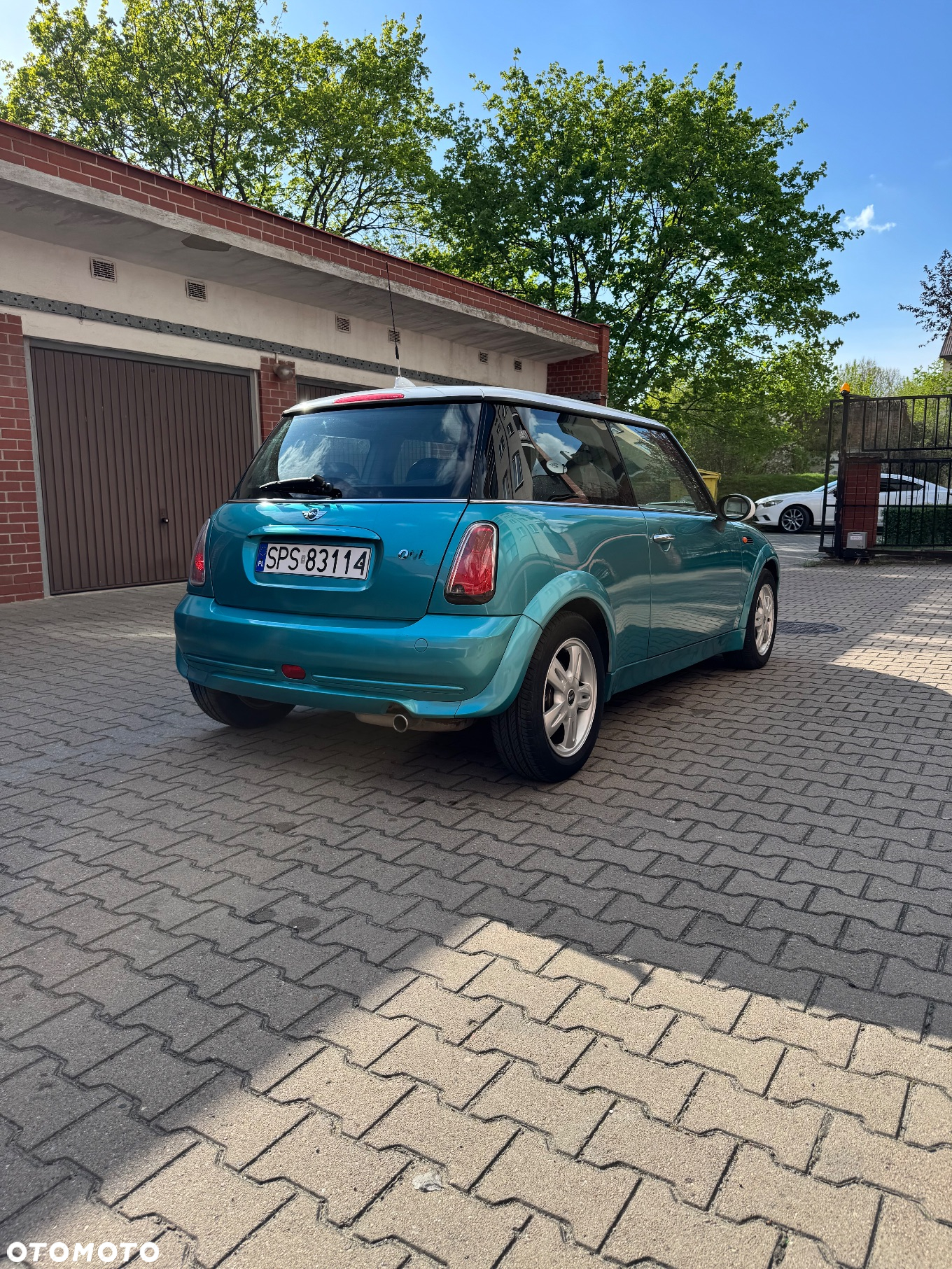 MINI ONE - 6