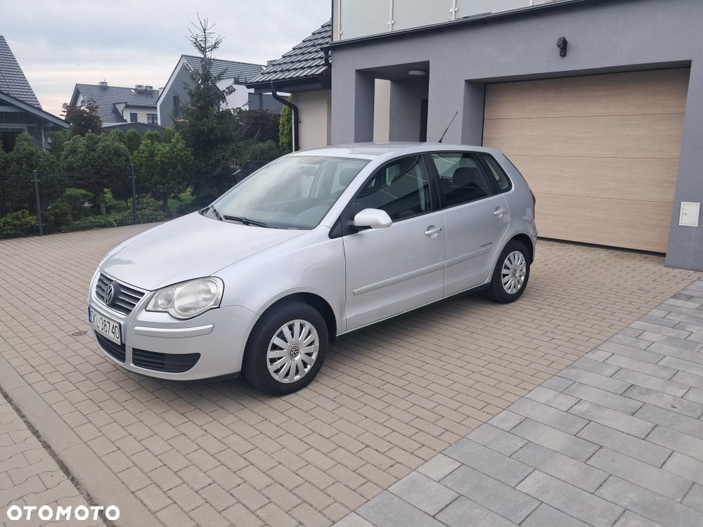 Volkswagen Polo - 1