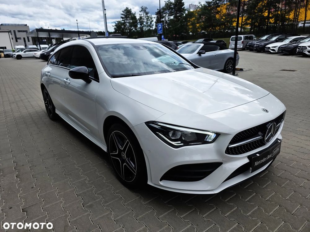Mercedes-Benz CLA 250 e PHEV AMG Line 8G-DCT - 3
