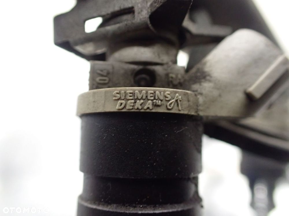 LISTWA WTRYSKOWA MITSUBISHI COLT VI Z30 MR988977 - 10