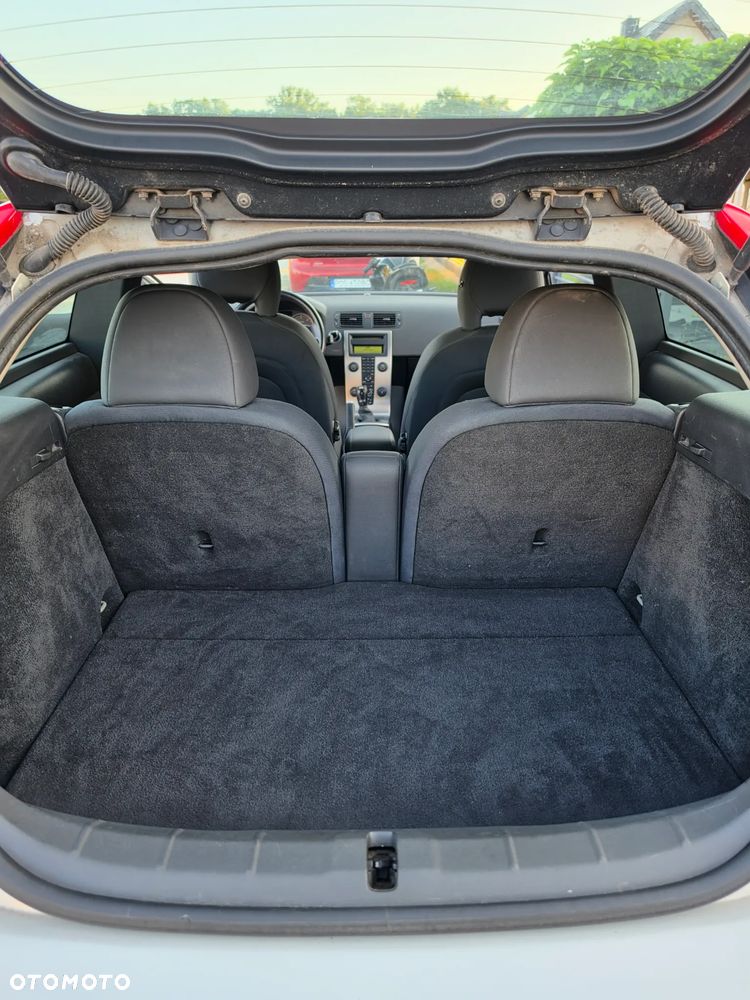 Volvo C30 1.6D - 10