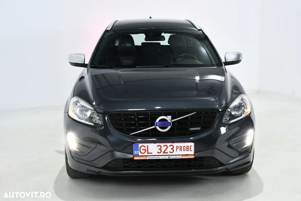Volvo XC 60 D4AWD R-Design - 9