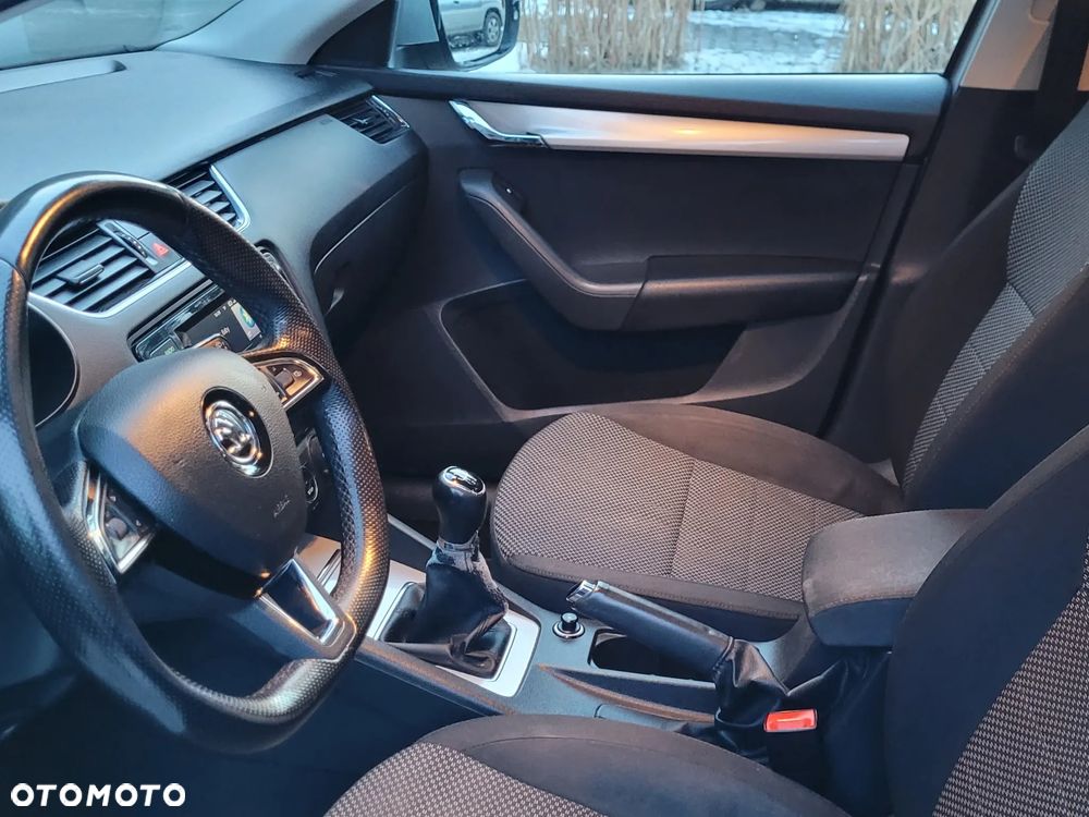 Skoda Octavia 1.6 TDI Ambition - 10