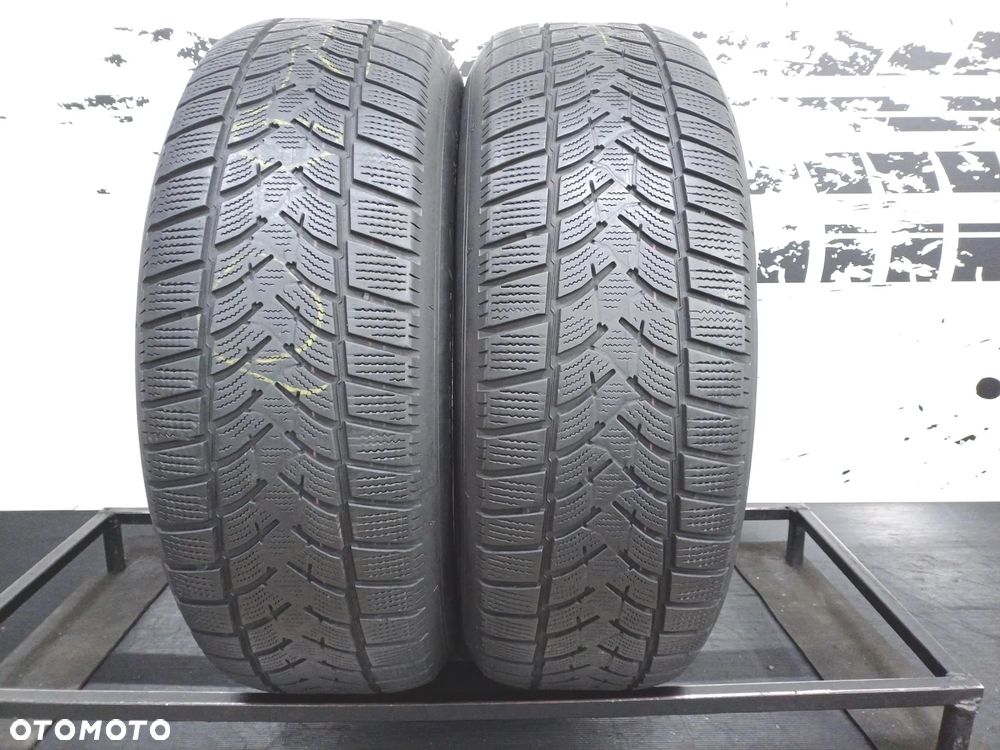 2x 215/65r17 dunlop  opony zimowe 52755