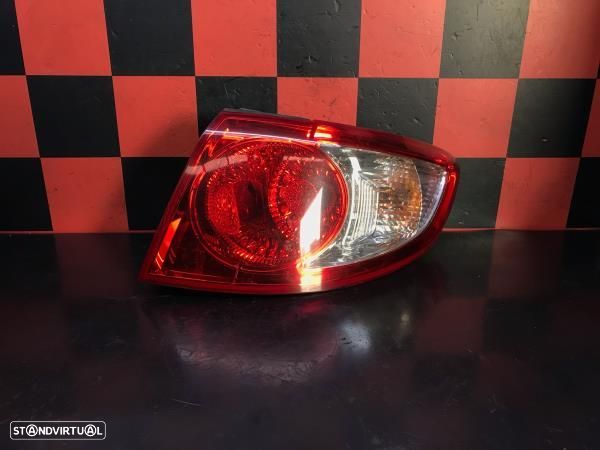 Farolim Stop Direito Hyundai Santa Fé Ii (Cm) - 1