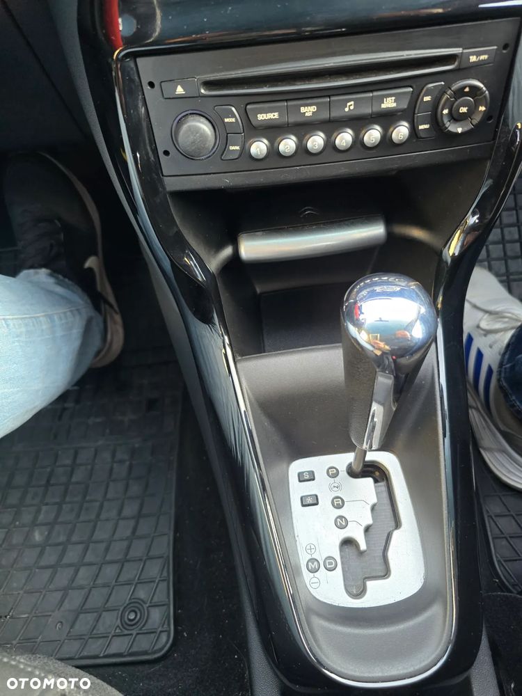 Citroën C3 VTi 120 Automatik Exclusive - 11