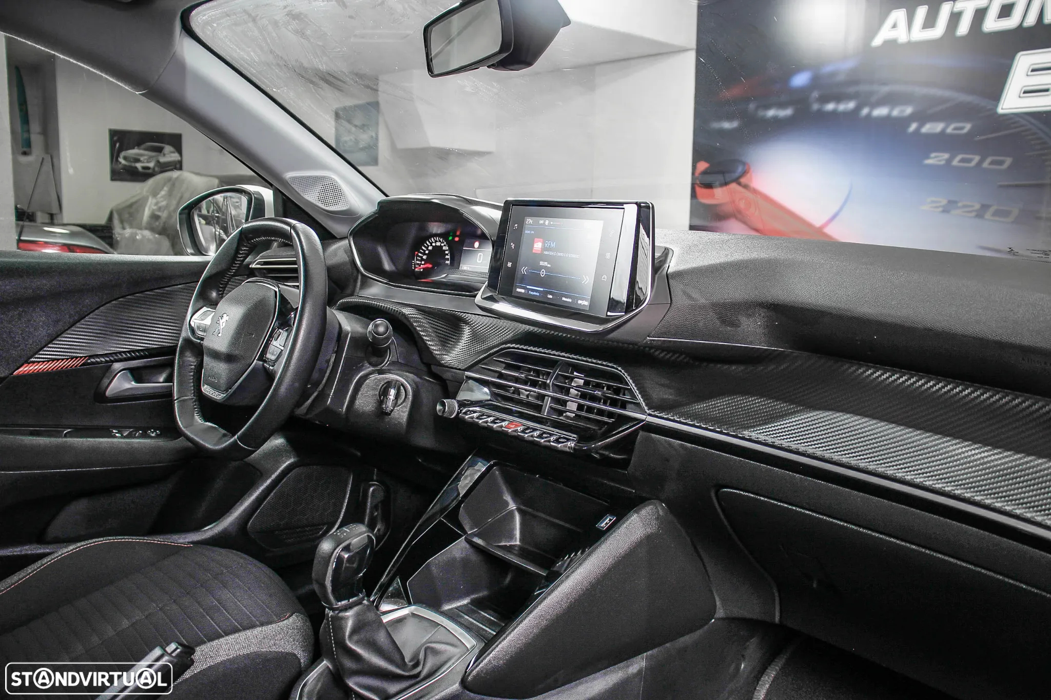 Peugeot 208 1.2 PureTech Active - 26