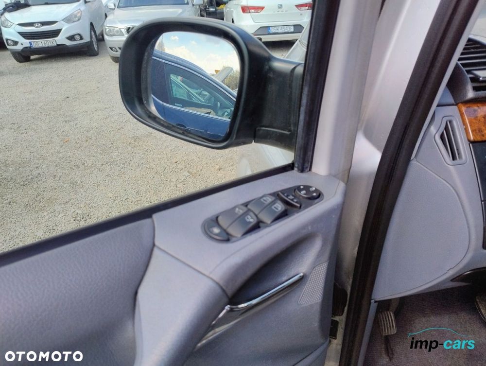Mercedes-Benz Viano - 15