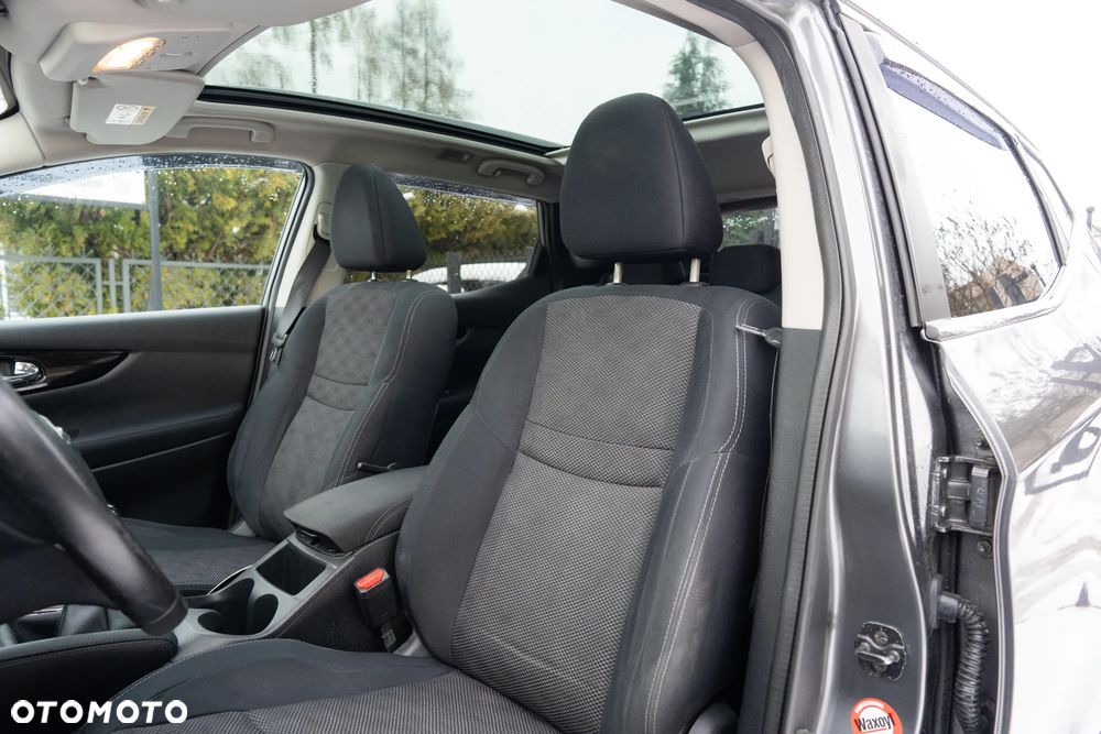 Nissan Qashqai 1.5 dCi Tekna EU6 - 10