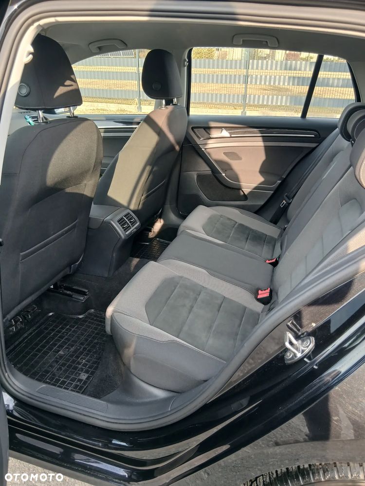 Volkswagen Golf 2.0 TDI BMT Highline EU6 - 17