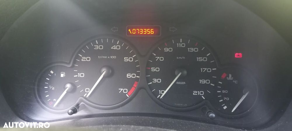 Peugeot 206 - 8
