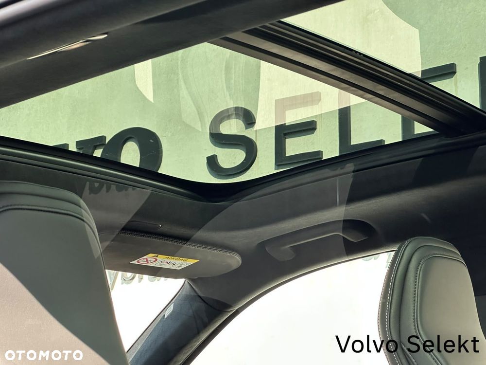 Volvo XC 90 - 37