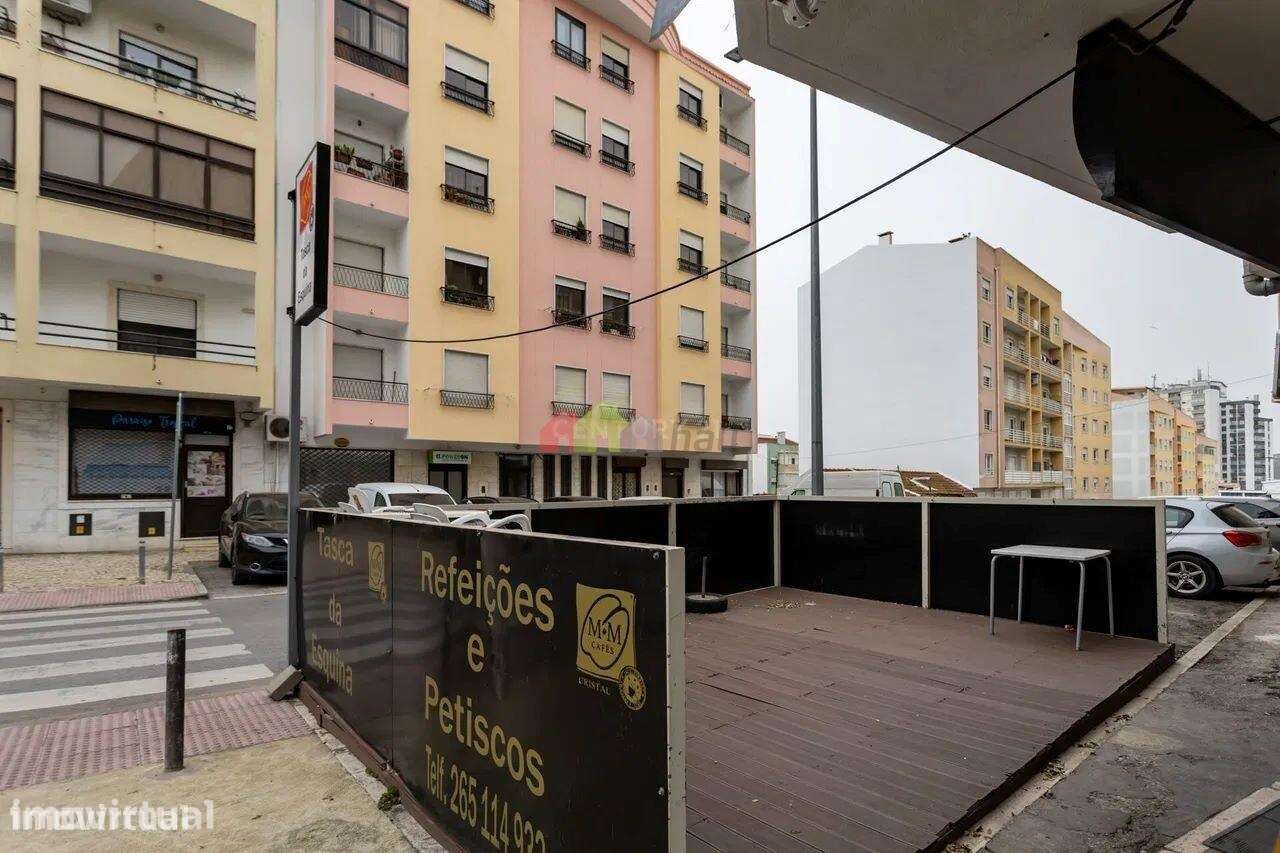 Loja com Esplanada e Elevada Visibilidade em Setúbal - Grande imagem: 3/25