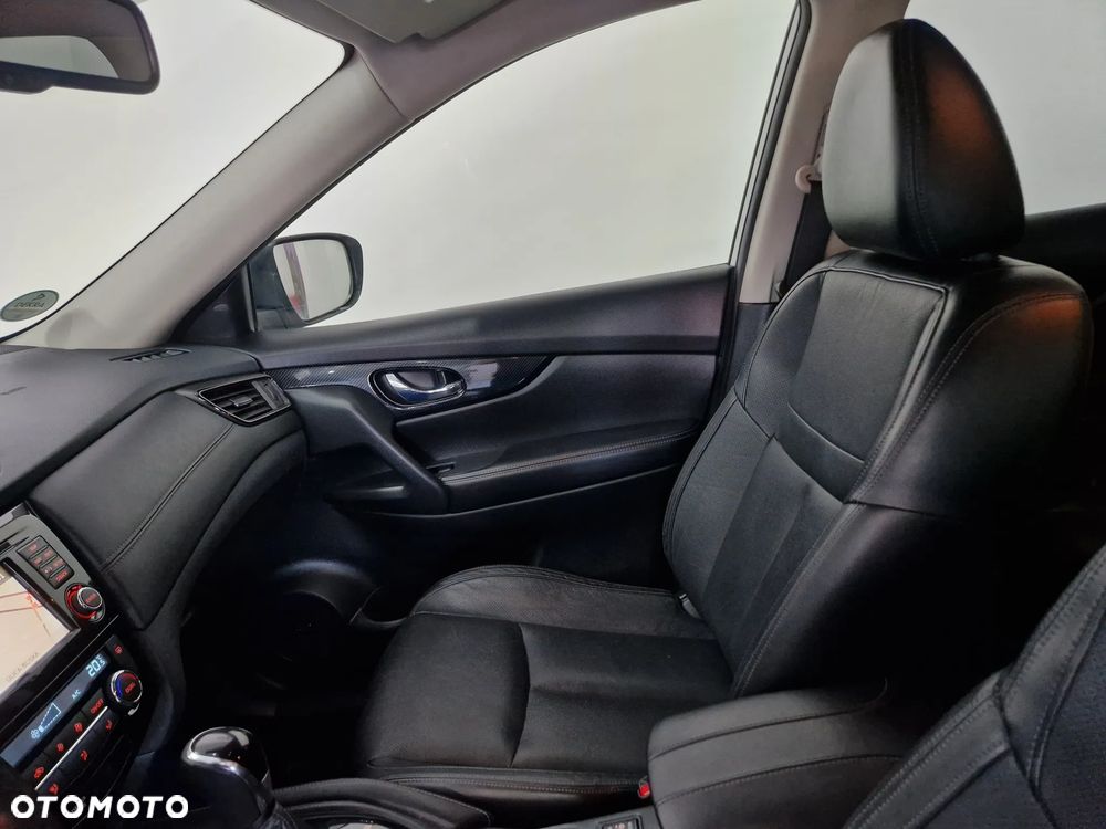 Nissan X-Trail - 25