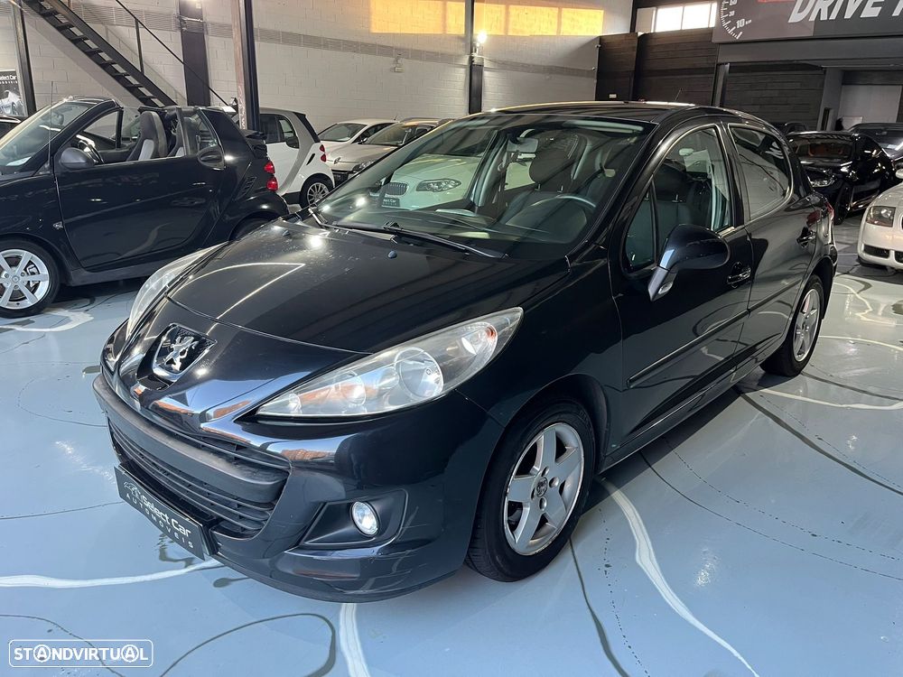 Peugeot 207 1.4 16V Open - 2